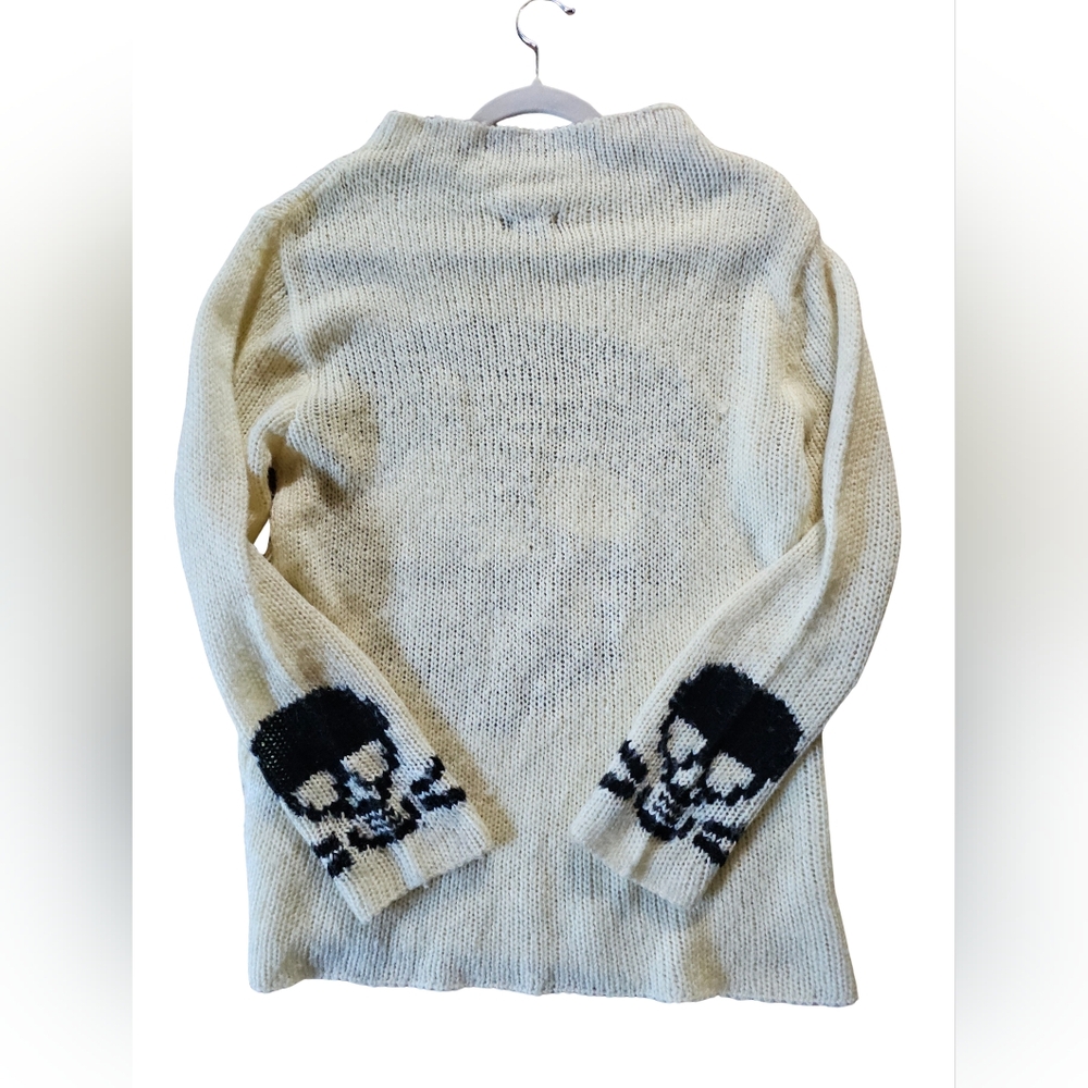 Rare Tripp NYC Black Skull Cream Sweater - Picture 2 of 6